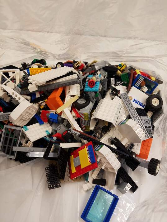 Mixed Lego Pieces Lot For Parts image number 3