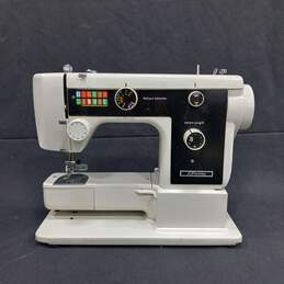 Vintage JC Penney 522F Sewing Machine alternative image
