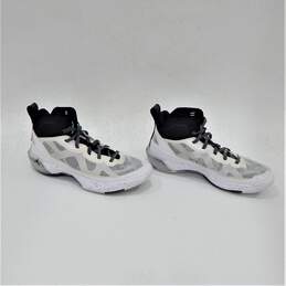 Jordan 37 Oreo Men's Shoes Size 10.5 alternative image
