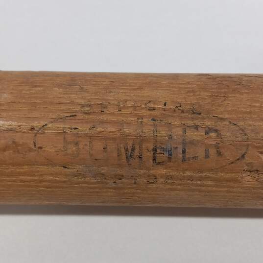 Vintage Louisville Slugger 125E Wooden Hillerich & Bradsby Co. Baseball/Softball Bat image number 3