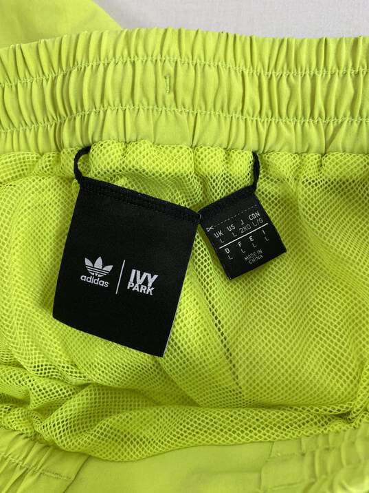 Ivy Park Adidas Women Neon Green Shorts L image number 3
