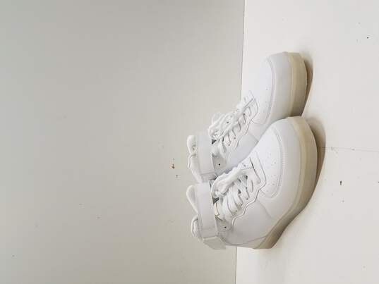 Fasion Men's White LED Light Up Shoes Size 7.5 image number 3