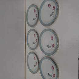 Bundle of 6 Hutschenreuther China 9.5" Dinner Plates