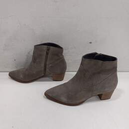 Seychelles Women's Gray Suede Heeled Ankle Boots Size 7 alternative image