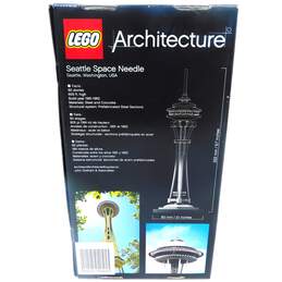 Sealed Lego Architecture Seattle Space Needle 21003 alternative image