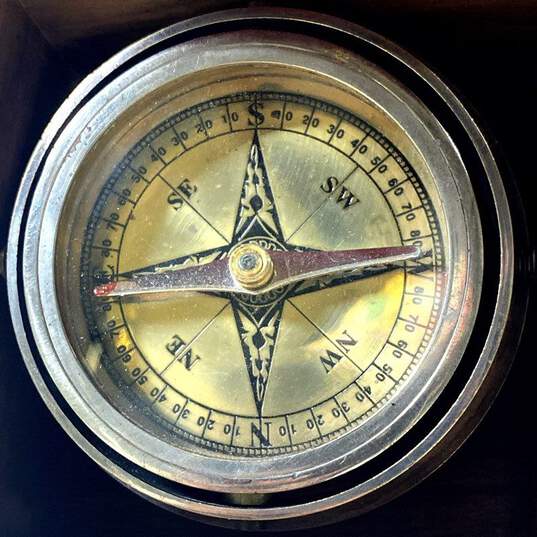Vintage Desktop Wooden Box Metal Ship Compass image number 3