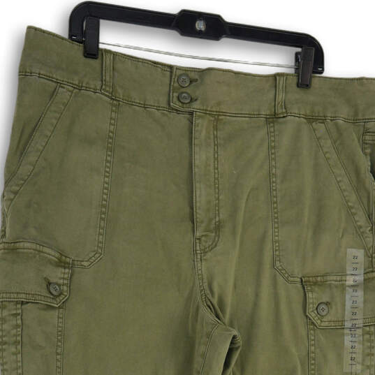 NWT Womens Green Super High Rise Stretch Cargo Pockets Jegging Pants Sz 22 image number 3
