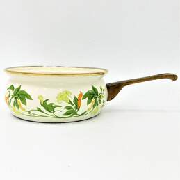 Vintage Asta Sweet Honeysuckle Vine Art Nouveau Style German Enamelware 8in Pot With Lid alternative image