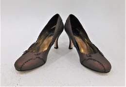 New York Transit Close Toe Kitten Heels Women's Color: Brown Sheen Size: 8M