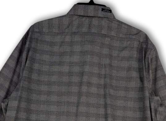 NWT Womens Gray Plaid Long Sleeve Collared Slim Fit Button-Up Shirt Size XL image number 4