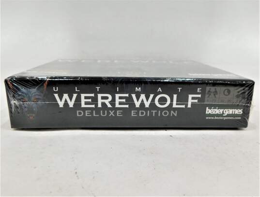 Ultimate Werewolf Deluxe Edition with Bonus Expansion! image number 3