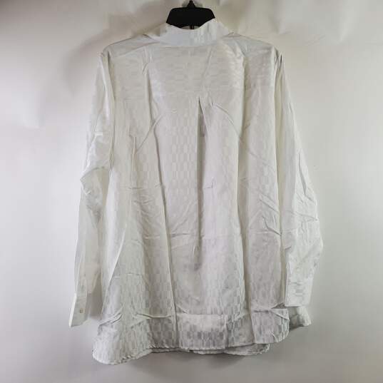 Foxcropt Women White Shirt SZ 16W NWT image number 4