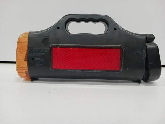 Car Tool Set With Flash Light & Hazard Light Reflector image number 4