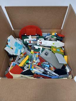 7 lbs Assorted LEGO Bricks