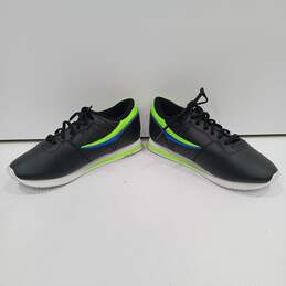 Fila Kid's Black, Green, And Blue Shoes Size 6 (Heel to Toe: 10.25") Women's Size 7.5 alternative image