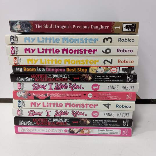 Bundle Of 12 Assorted Manga Books image number 3