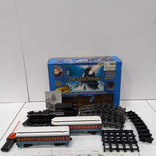 The Polar Express Train Set In Box image number 1