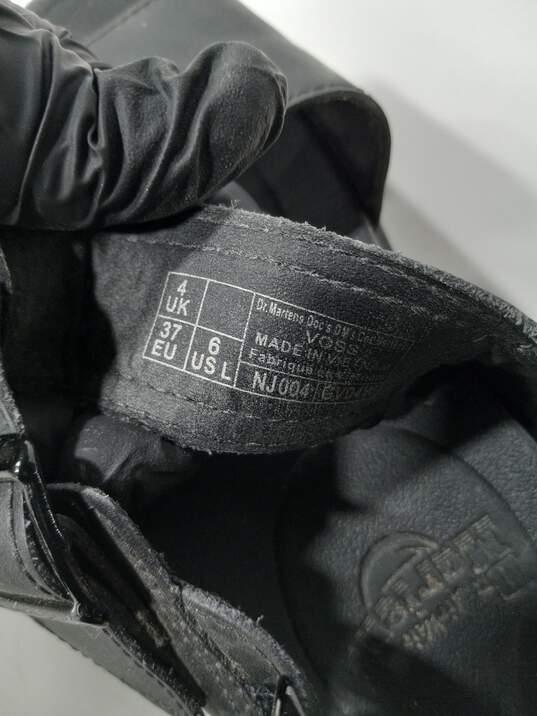 Dr Martens SoftWair Black Gladiator Style Sandals Size 6 image number 6