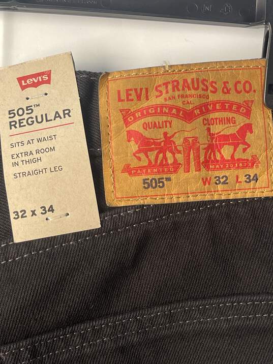Levis Men Black 505 Jeans Size 32/34 image number 3