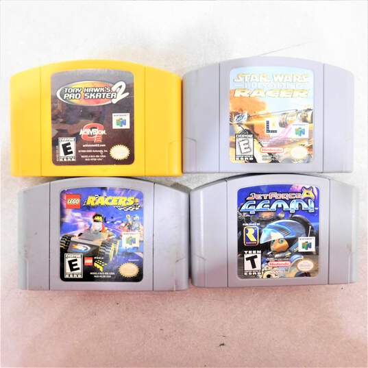 Nintendo 64 w/ 4 games image number 2