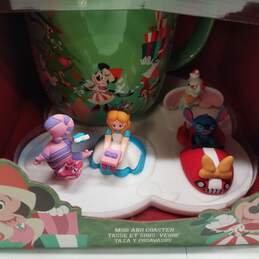 Disney Mug And Coaster Set - Christmas 2023 Mickey And Friends alternative image
