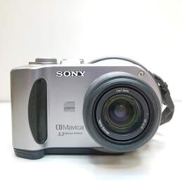 Sony Mavica MVC-CD300 3.3MP Digital Camera alternative image