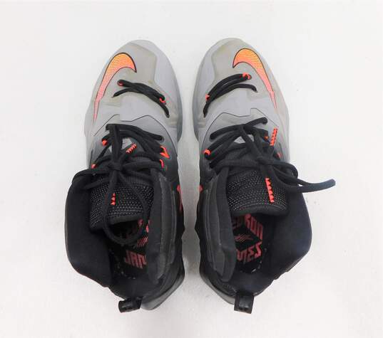 Nike LeBron 13 On Court Men's Shoe Size 11 image number 2