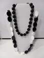 4 Piece Black And White Beaded Necklace Bundle image number 3