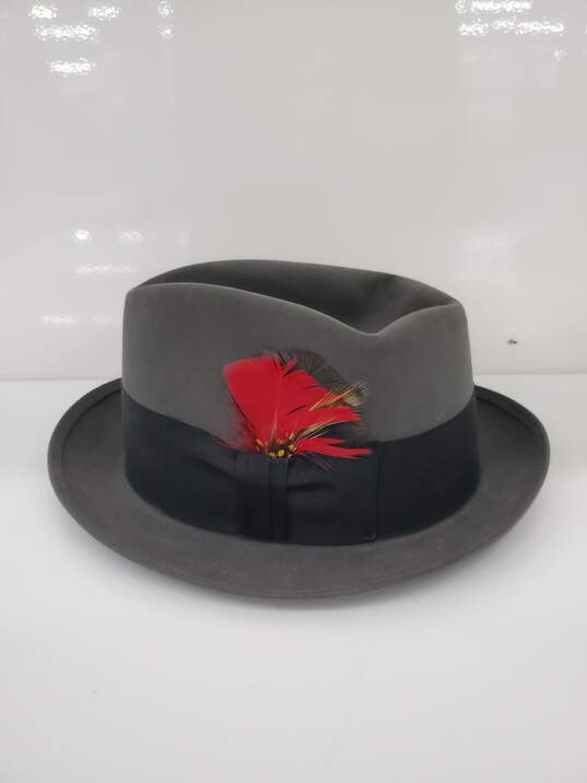 Men Size-7 Stetson FELT HAT With Red feather Used (gray) image number 2
