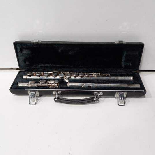 Yamaha Flute in Yamaha Case image number 1