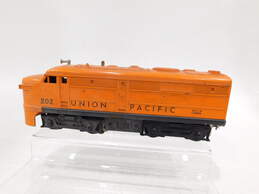 Vntg Lionel Diesel Switcher Union Pacific O Scale Model Locomotive