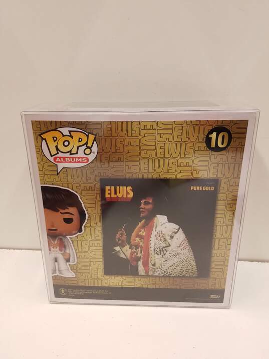 Lot of Elvis Presley Collectibles image number 3