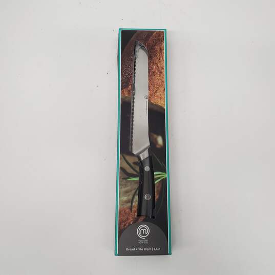 SEALED MasterChef 19cm T.V. Series Bread Knife image number 1