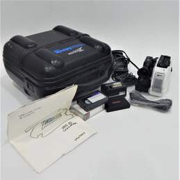 Zenith Compact VM6700C VHS-C Video Movie CamCorder w/ Hard Case & Accessories