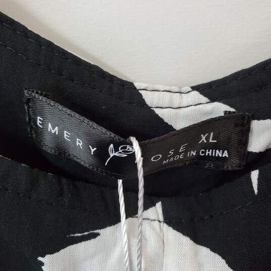 Emery Rose Black & White Patterned Sleeveless Jumpsuit WM Size XL NWT image number 3