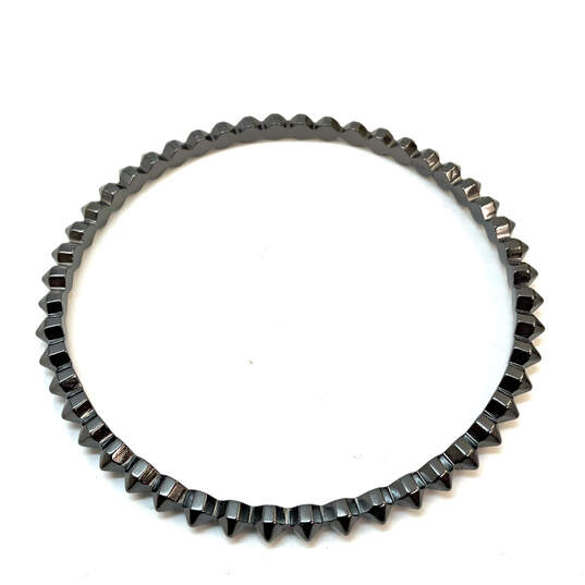 Designer Kendra Scott Fashionable Black Round Shape Bangle Bracelet image number 3