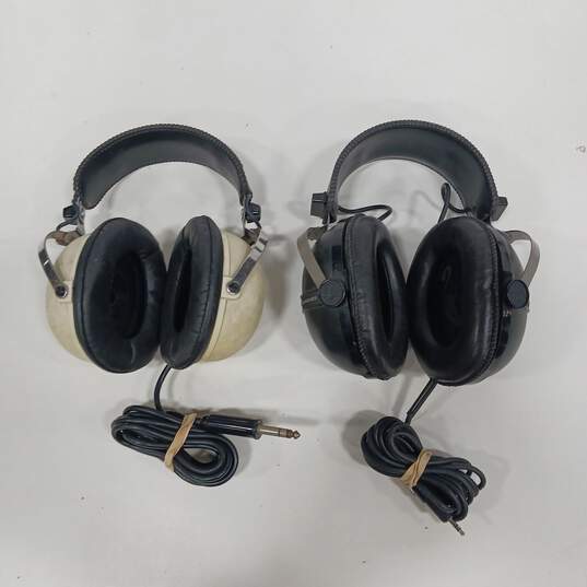 Pair of Vintage Pioneer Headphones image number 2