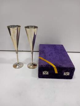 Pair of Gold Tone Toasting Cups In Purple Velvet Box alternative image