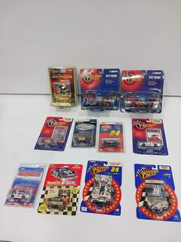 Lot of Assorted NASCAR Jeff Gordon Car Toys And Accessories alternative image