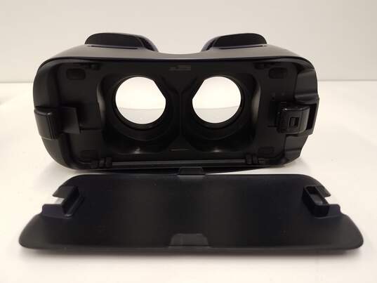 Samsung Gear VR Oculus image number 3