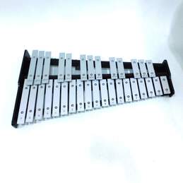 Vic Firth Brand 32-Key Model Metal Glockenspiel w/ Case and Accessories alternative image