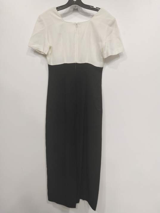 Express Women's Black & White Dress Size 5/6 image number 2