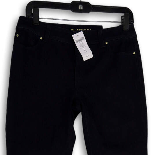 NWT Womens Blue Denim Dark Wash 5-Pocket Design Skinny Leg Jeans Sz 0 Short image number 3