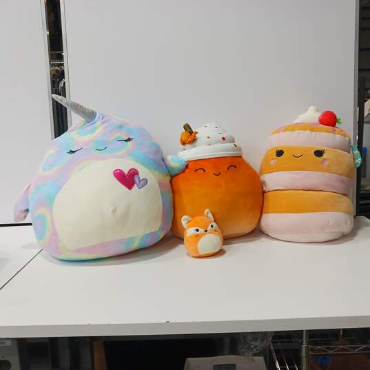 Bundle of Squishmallows image number 1