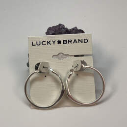 NWT Designer Lucky Brand Silver-Tone Round Easy Lock Classic Hoop Earrings alternative image