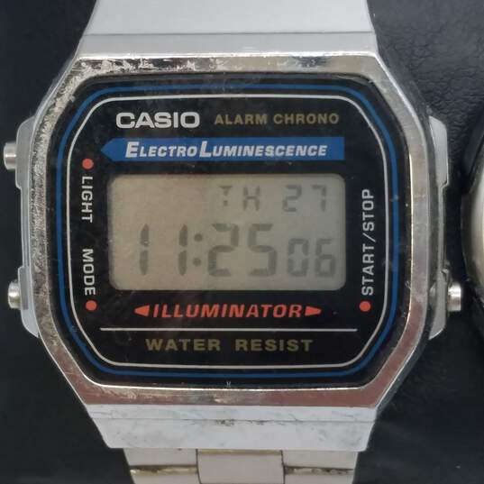 His and Hers Vintage Retro Design Casio Stainless and Rubber Quartz Watch Bundle image number 2