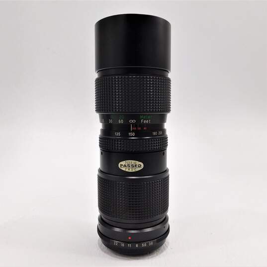 Vivitar 85-205mm f/3.8 Auto Tele-Zoom Lens w/ Case image number 2