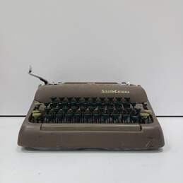 Vintage Smith Corona Clipper Typewriter alternative image