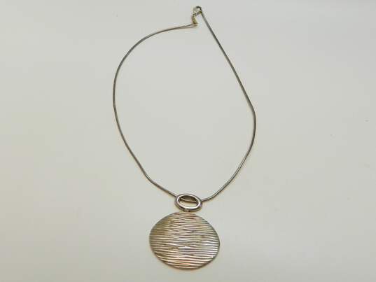 Signed M 925 & 18K Gold Accent Modernist Textured & Open Oval Pendant Necklace image number 2