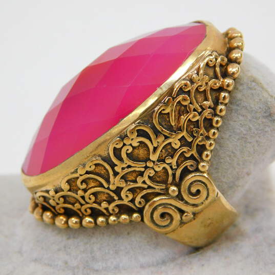 Sajen Brass Dyed Pink Quartz Faceted Oval Scrolled Chunky Statement Ring 18.6g image number 4